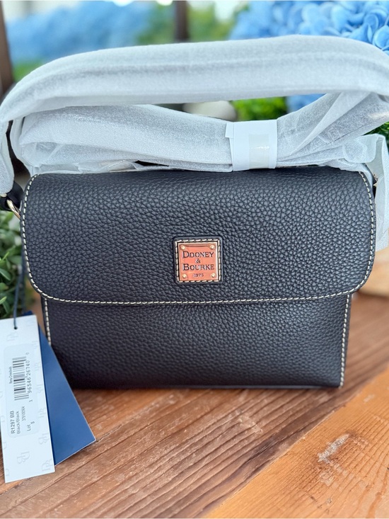 Dooney & Bourke Handbags - Dooney & Bourke Black Pebble Grain Rena Leather Crossbody Bag